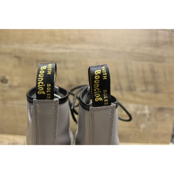 Dr. Martens‎ women's 1460 8-eye gray patent leather lamper boots 6 - Picture 15 of 16